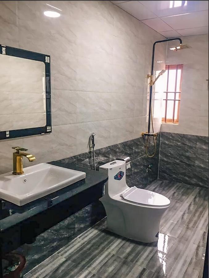 Khach San Cuong Thao Aparthotel Ха Жианг Екстериор снимка
